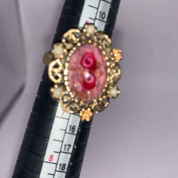 Vintage Adjustable Pink Ring Roses - Picture 1 of 4